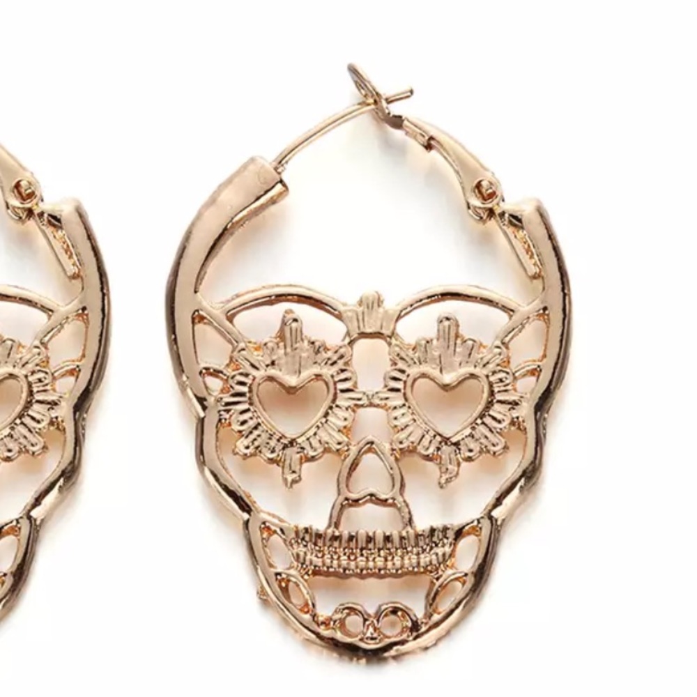 Gold Punk Rock Skull Earrings - Picture 5 of 9